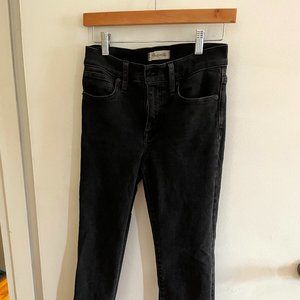 Madewell Cali Demi Distressed Hem (size 26)